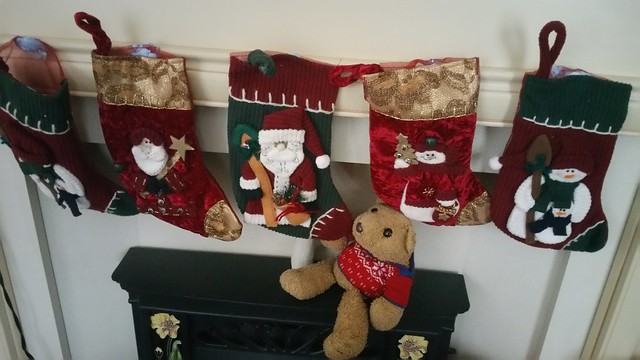 2 Stockings