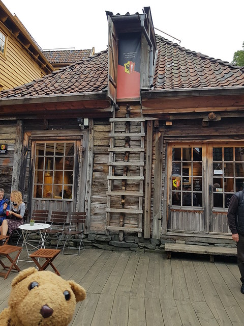 4 Museum