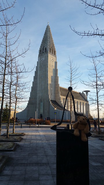 16 Cathedral