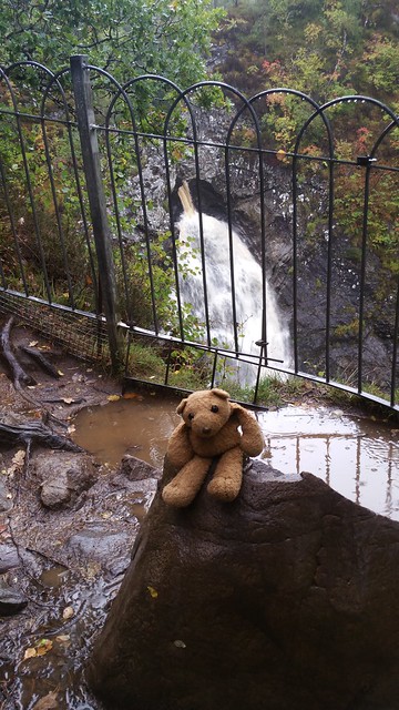 10 Foyers Falls
